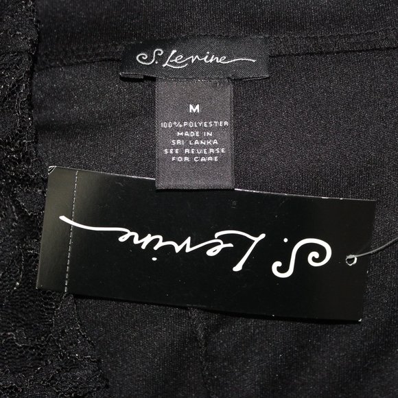 ⬇️$28 S. Levine Black Lace Skirt w/ sparkle shimmer - Picture 11 of 14